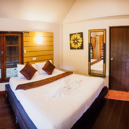 Lipe Sunset Forest Resort Ngoại thất bức ảnh