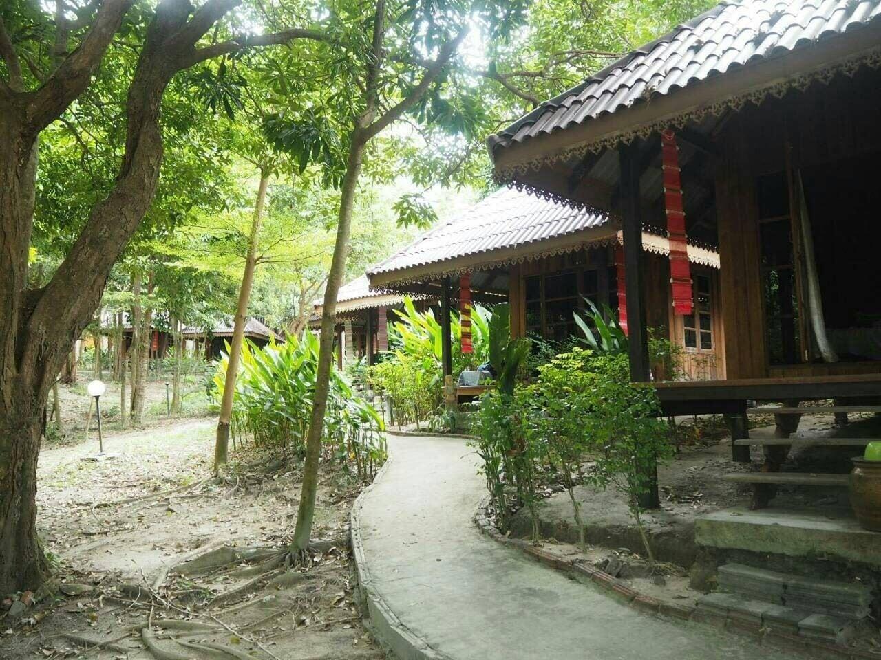 Lipe Sunset Forest Resort Ngoại thất bức ảnh