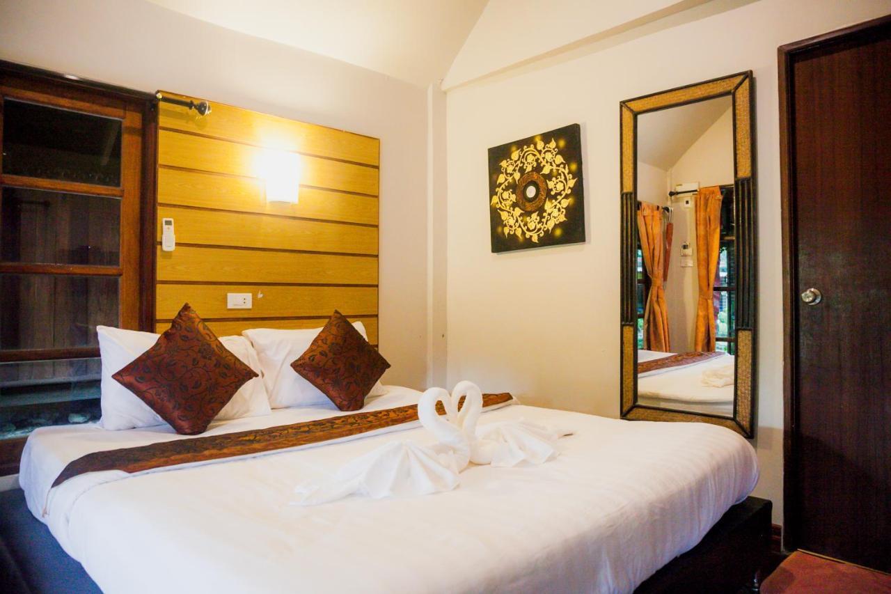 Lipe Sunset Forest Resort Ngoại thất bức ảnh