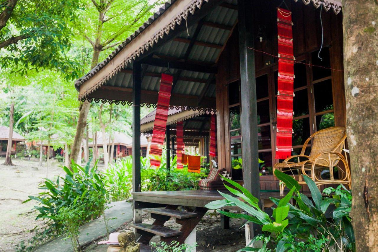 Lipe Sunset Forest Resort Ngoại thất bức ảnh